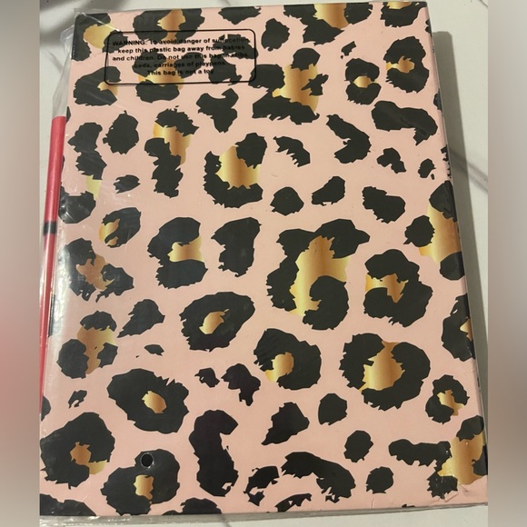 Small ClipBoard Notebook - Picture 3 of 3